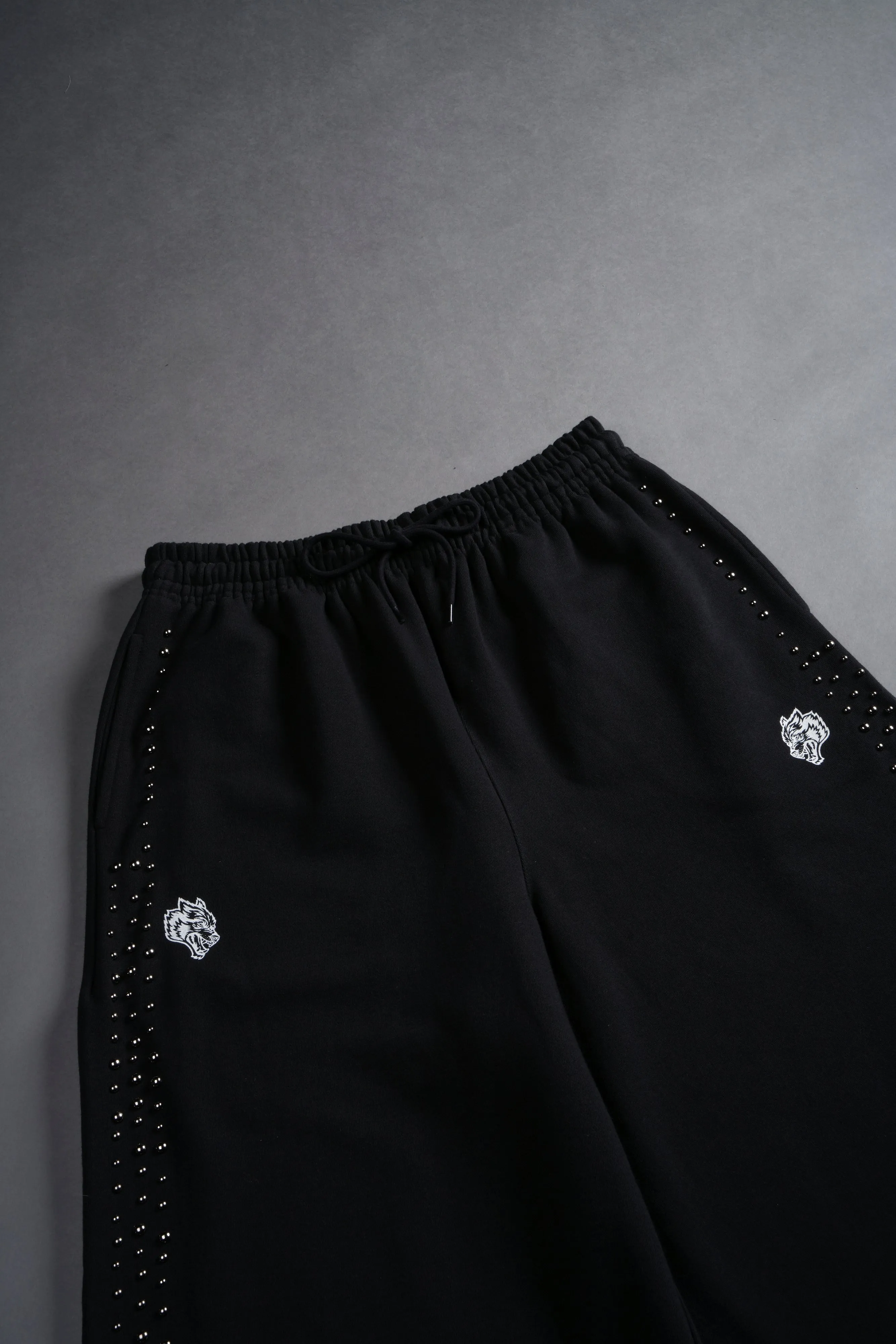 Dual Wolf Stud Grunge Oversized Omen Sweat Pants in Black