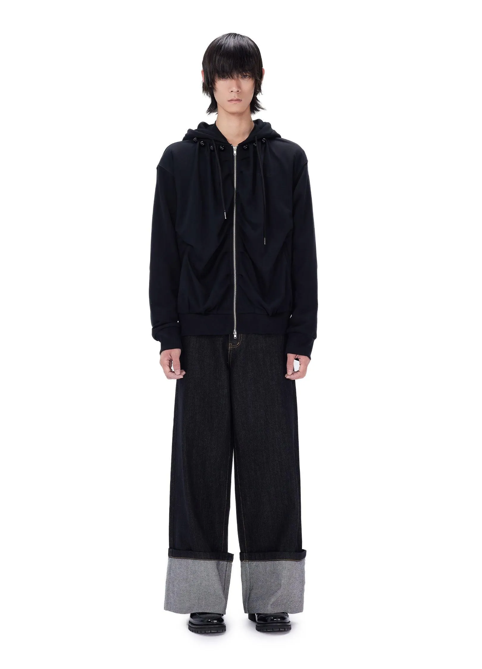 Stylish Pleated Hooded Cotton Sweater With Zip Closure